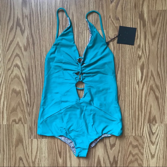 SOLD NWT Acacia Clover Kokomo, Small - Picture 2 of 4